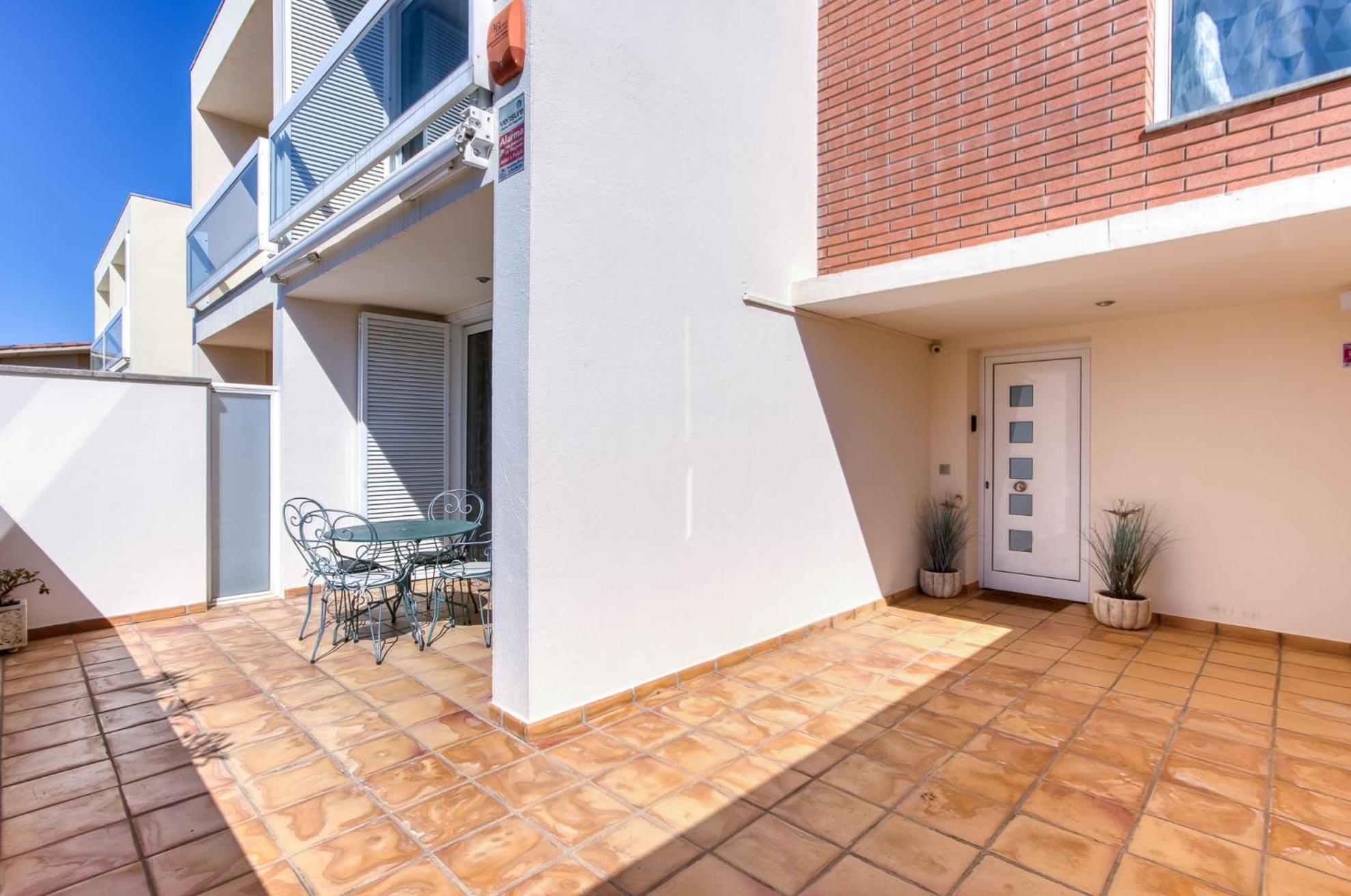Casa Praga Villa Roses Exterior photo